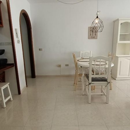 Alquilaencanarias El Medano Junto A La Playa 外观 照片